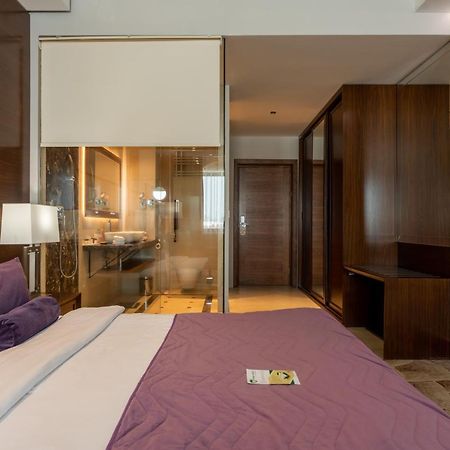 A Hoteli - Grand&Sky Hotel Tornik Златибор Экстерьер фото A bedroom at the hotel