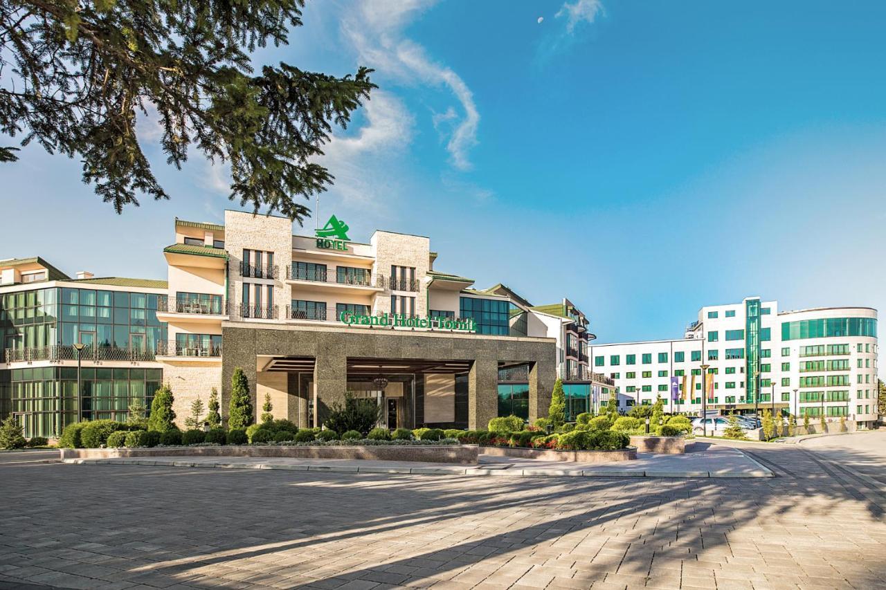 A Hoteli - Grand&Sky Hotel Tornik Златибор Экстерьер фото The University of Electronic Science and Technology of China