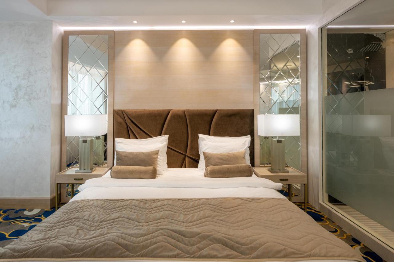 A Hoteli - Grand&Sky Hotel Tornik Златибор Экстерьер фото A bedroom at the hotel