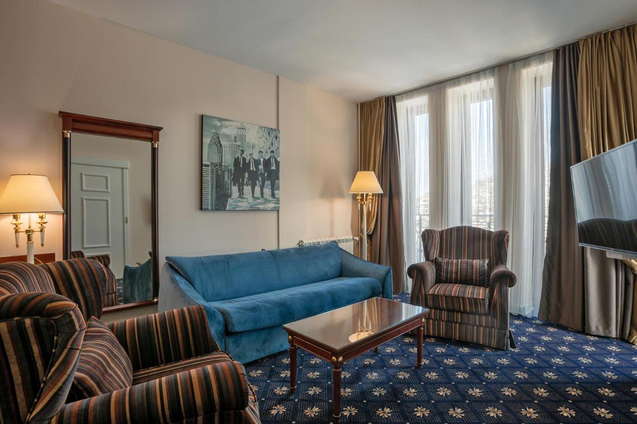 A Hoteli - Grand&Sky Hotel Tornik Златибор Экстерьер фото Suite